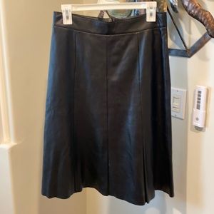 Classic leather skirt